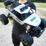 SAMOCHÓD ZDALNIE STEROWANY TERENOWY 4x4 METAL AUTO na Pilot 2x Akumulator - obrazek 7